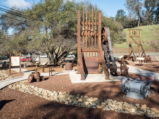 Miners' Bend Historic Gold Mining Park